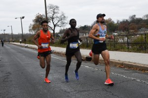 Diriba Yigezu 2 Charles Kamau 1 and John Raneri 3 in Rothman 8k-4955
